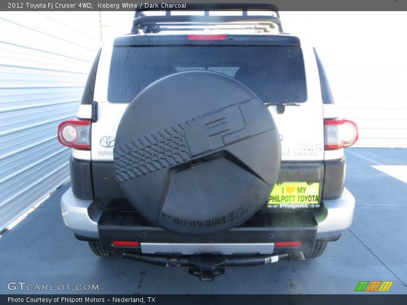 Iceberg White / Dark Charcoal 2012 Toyota FJ Cruiser 4WD