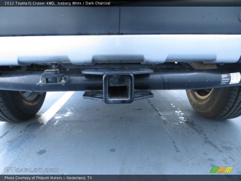 Iceberg White / Dark Charcoal 2012 Toyota FJ Cruiser 4WD