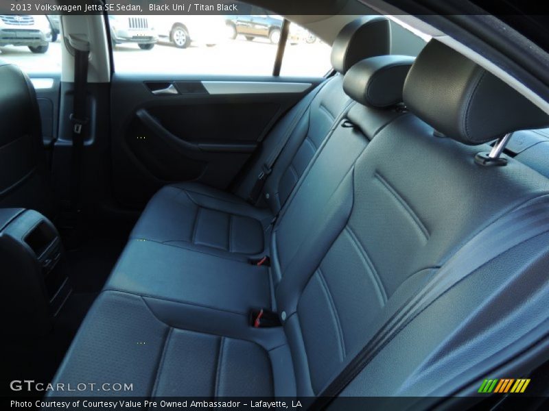 Black Uni / Titan Black 2013 Volkswagen Jetta SE Sedan