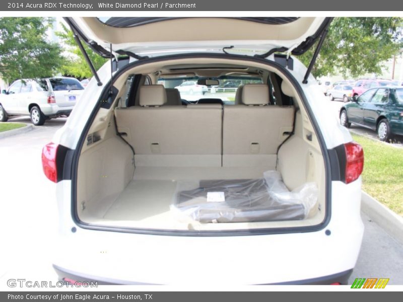 White Diamond Pearl / Parchment 2014 Acura RDX Technology