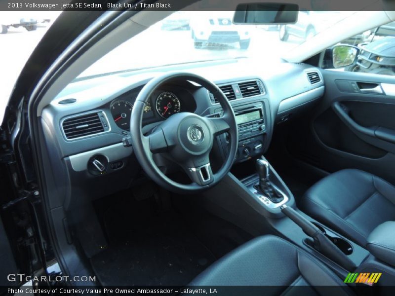 Black Uni / Titan Black 2013 Volkswagen Jetta SE Sedan