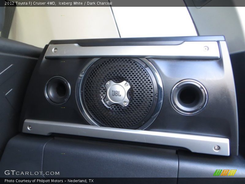 Iceberg White / Dark Charcoal 2012 Toyota FJ Cruiser 4WD