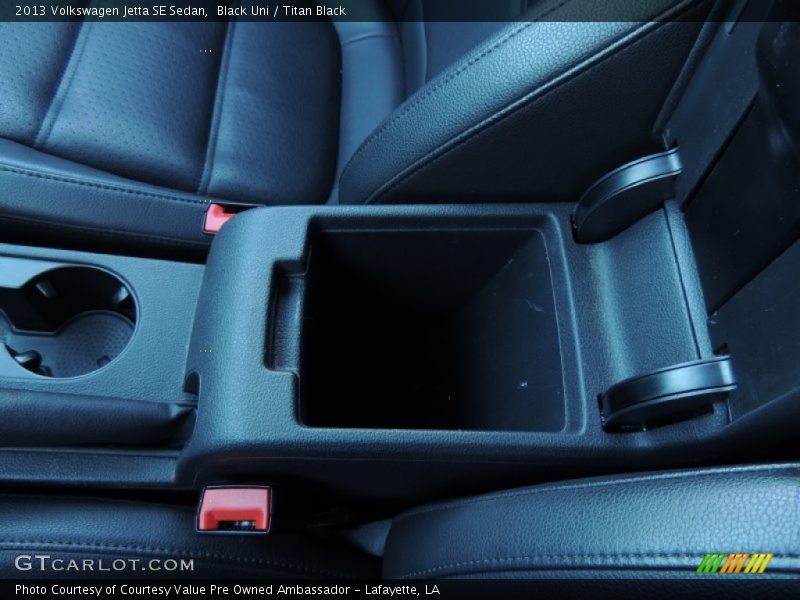 Black Uni / Titan Black 2013 Volkswagen Jetta SE Sedan