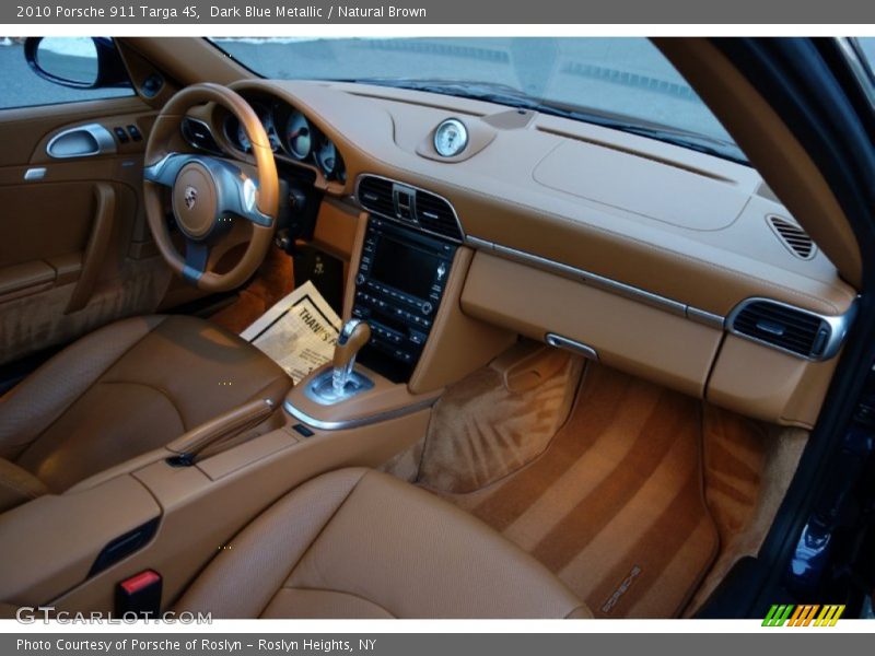 Dashboard of 2010 911 Targa 4S
