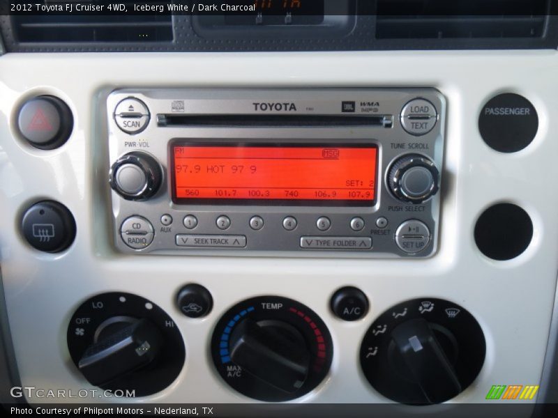 Iceberg White / Dark Charcoal 2012 Toyota FJ Cruiser 4WD