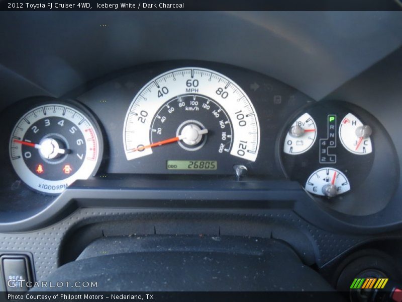 Iceberg White / Dark Charcoal 2012 Toyota FJ Cruiser 4WD