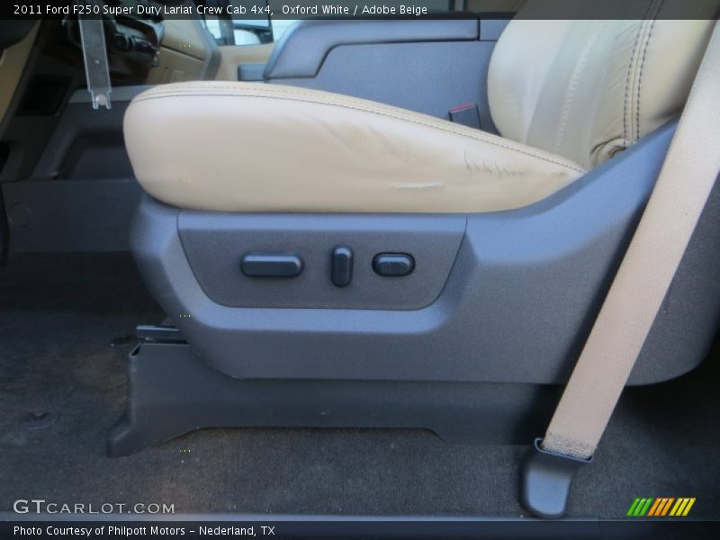 Oxford White / Adobe Beige 2011 Ford F250 Super Duty Lariat Crew Cab 4x4