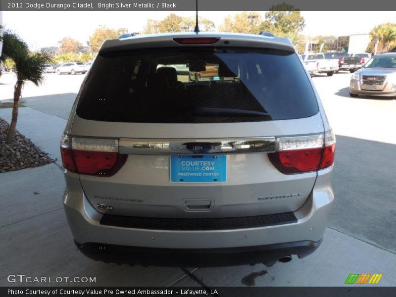 Bright Silver Metallic / Black 2012 Dodge Durango Citadel