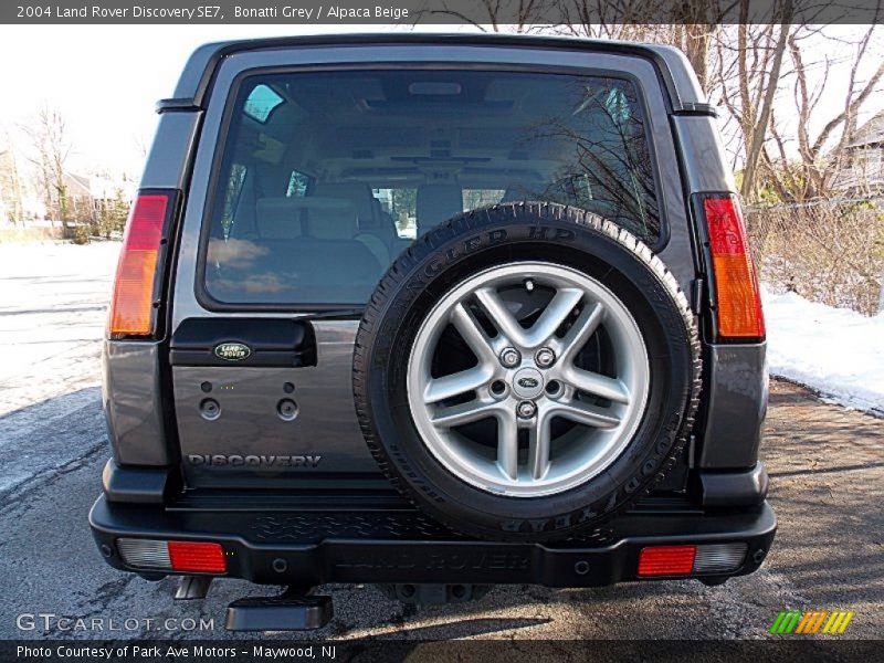 Bonatti Grey / Alpaca Beige 2004 Land Rover Discovery SE7