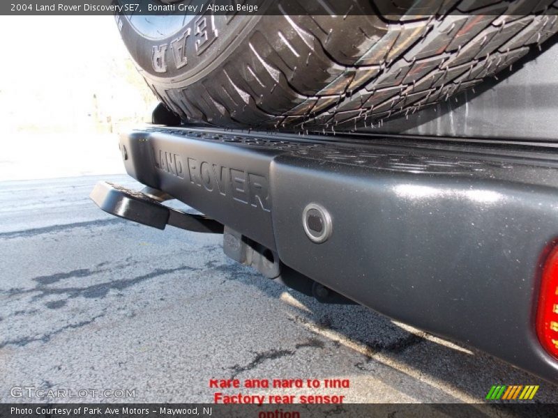 Bonatti Grey / Alpaca Beige 2004 Land Rover Discovery SE7