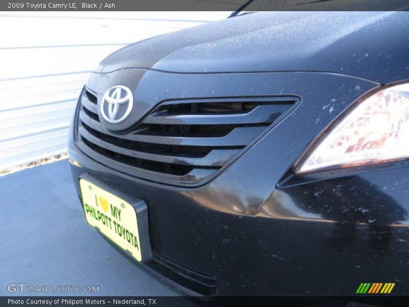 Black / Ash 2009 Toyota Camry LE