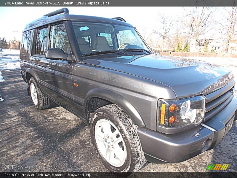 Bonatti Grey / Alpaca Beige 2004 Land Rover Discovery SE7