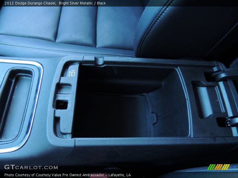 Bright Silver Metallic / Black 2012 Dodge Durango Citadel