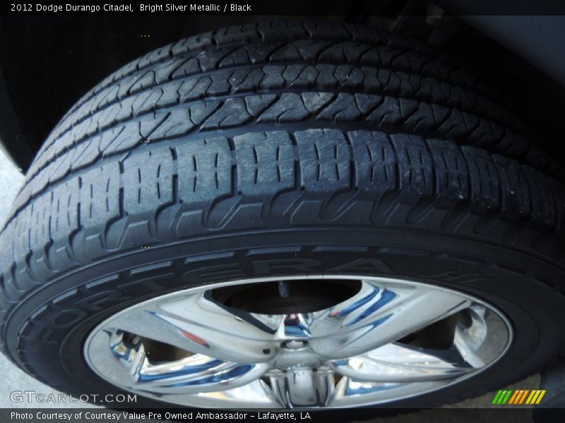 Bright Silver Metallic / Black 2012 Dodge Durango Citadel