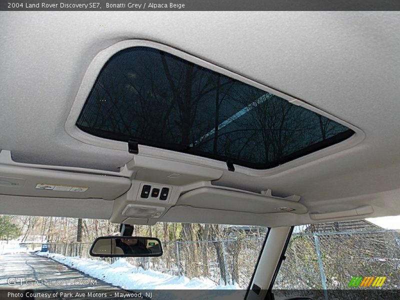 Bonatti Grey / Alpaca Beige 2004 Land Rover Discovery SE7