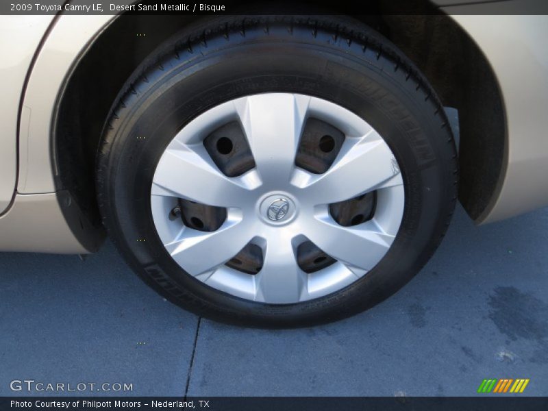 Desert Sand Metallic / Bisque 2009 Toyota Camry LE