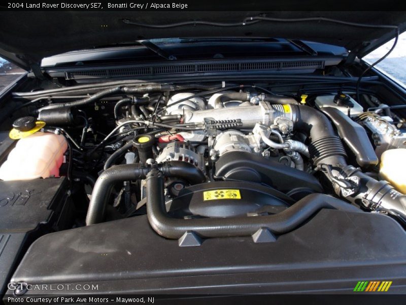 Bonatti Grey / Alpaca Beige 2004 Land Rover Discovery SE7
