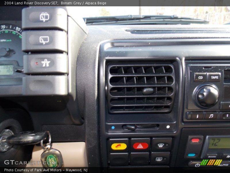 Bonatti Grey / Alpaca Beige 2004 Land Rover Discovery SE7