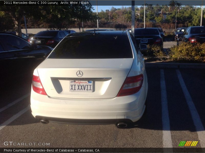 Arctic White / Black 2011 Mercedes-Benz C 300 Luxury