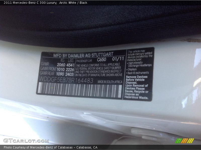 Arctic White / Black 2011 Mercedes-Benz C 300 Luxury