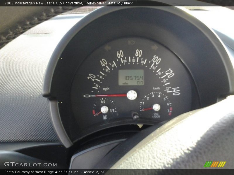 Reflex Silver Metallic / Black 2003 Volkswagen New Beetle GLS Convertible