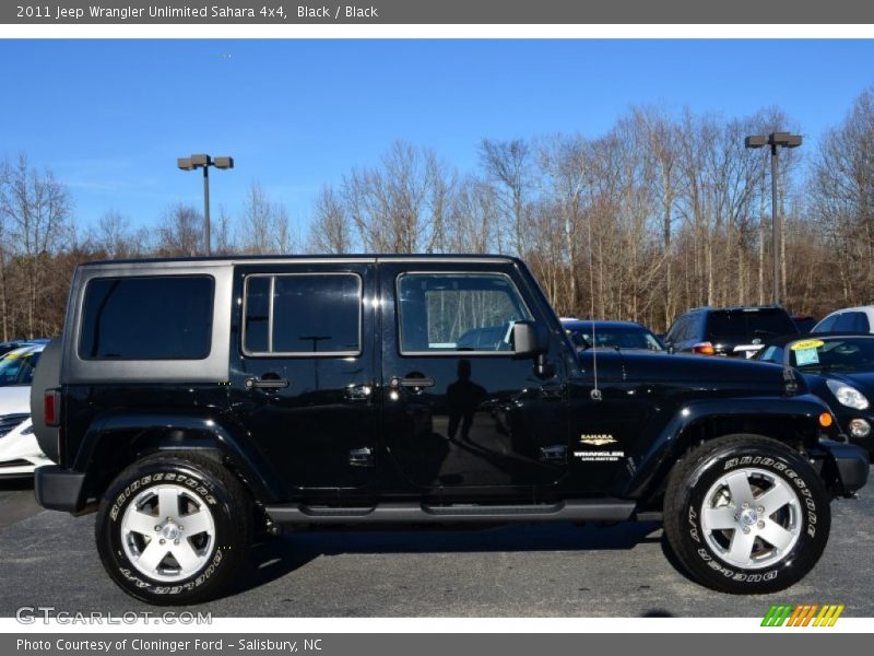 Black / Black 2011 Jeep Wrangler Unlimited Sahara 4x4
