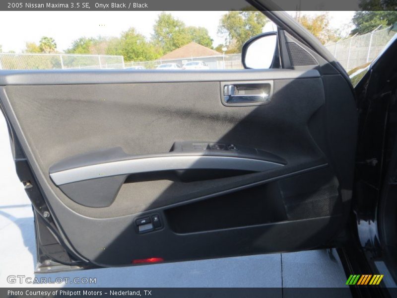 Onyx Black / Black 2005 Nissan Maxima 3.5 SE