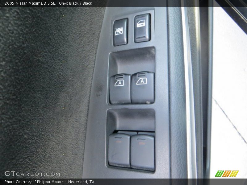 Onyx Black / Black 2005 Nissan Maxima 3.5 SE