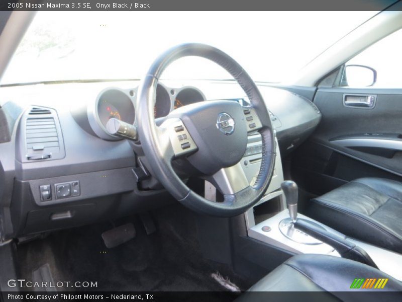 Onyx Black / Black 2005 Nissan Maxima 3.5 SE