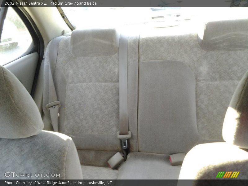 Radium Gray / Sand Beige 2003 Nissan Sentra XE