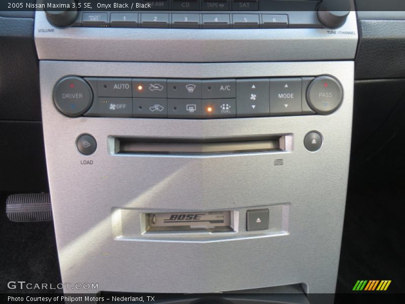 Onyx Black / Black 2005 Nissan Maxima 3.5 SE