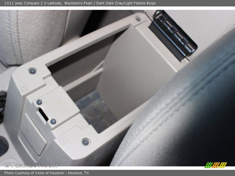 Blackberry Pearl / Dark Slate Gray/Light Pebble Beige 2011 Jeep Compass 2.0 Latitude