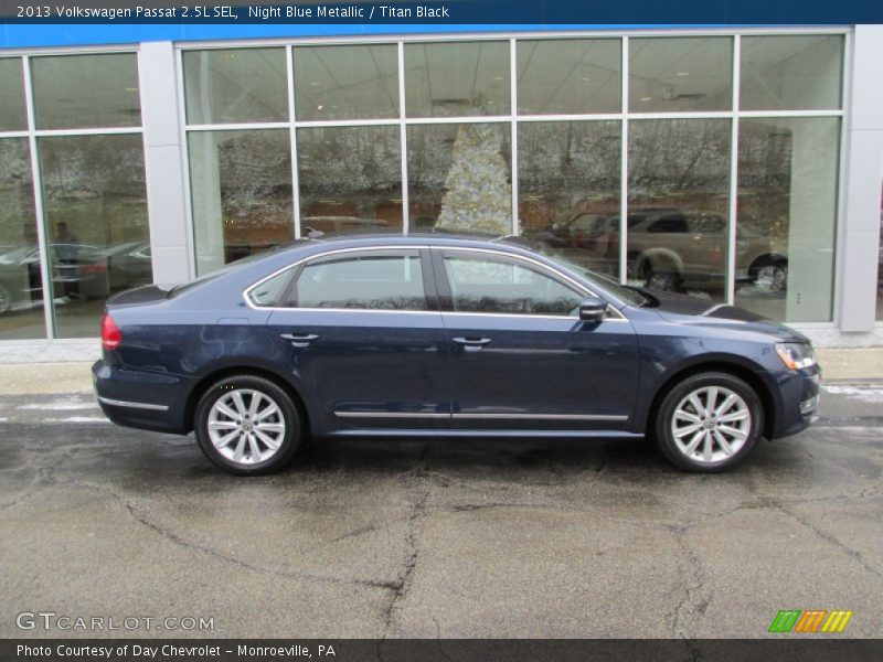 Night Blue Metallic / Titan Black 2013 Volkswagen Passat 2.5L SEL