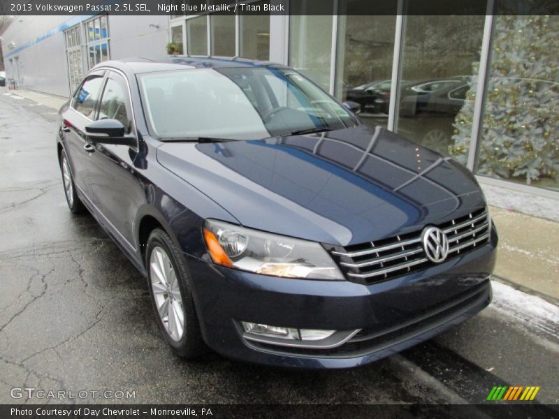 Night Blue Metallic / Titan Black 2013 Volkswagen Passat 2.5L SEL