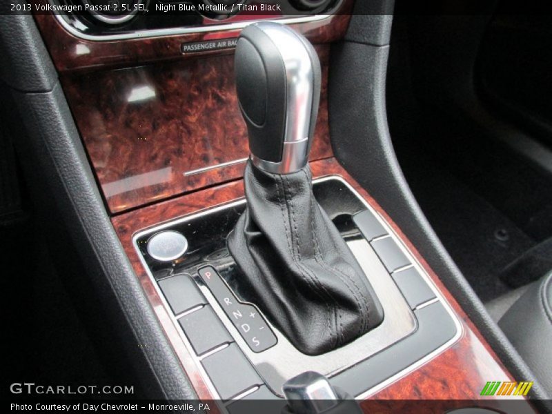 Night Blue Metallic / Titan Black 2013 Volkswagen Passat 2.5L SEL