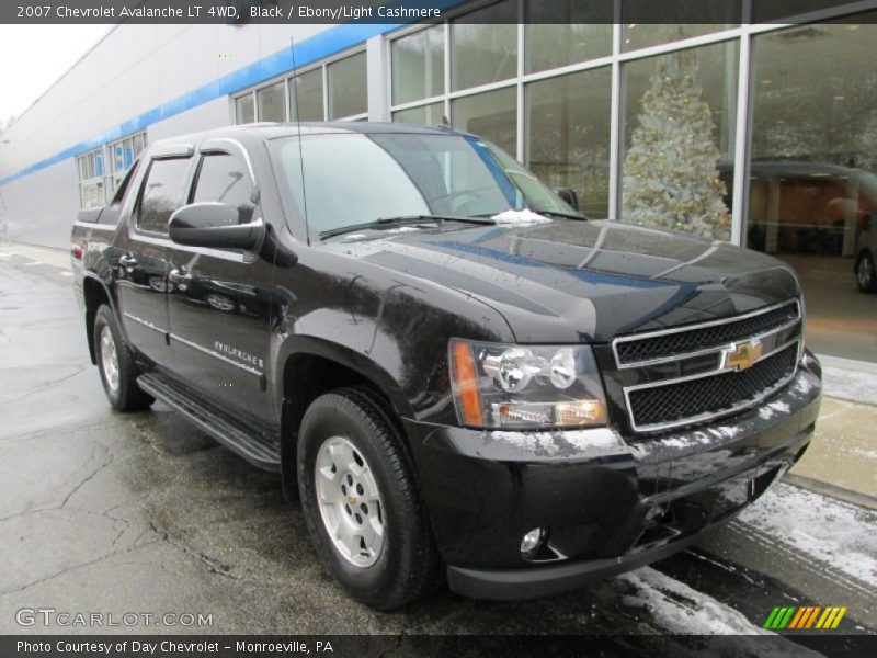 Black / Ebony/Light Cashmere 2007 Chevrolet Avalanche LT 4WD
