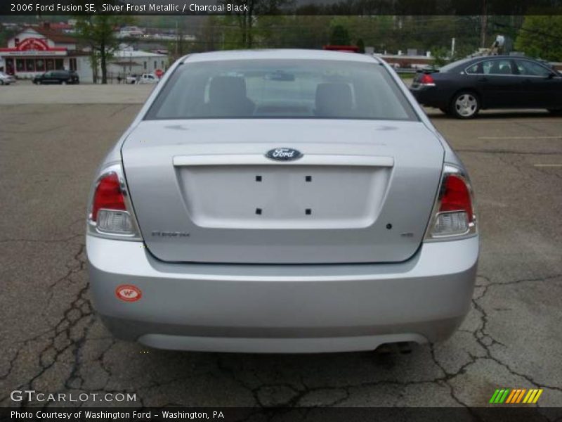 Silver Frost Metallic / Charcoal Black 2006 Ford Fusion SE
