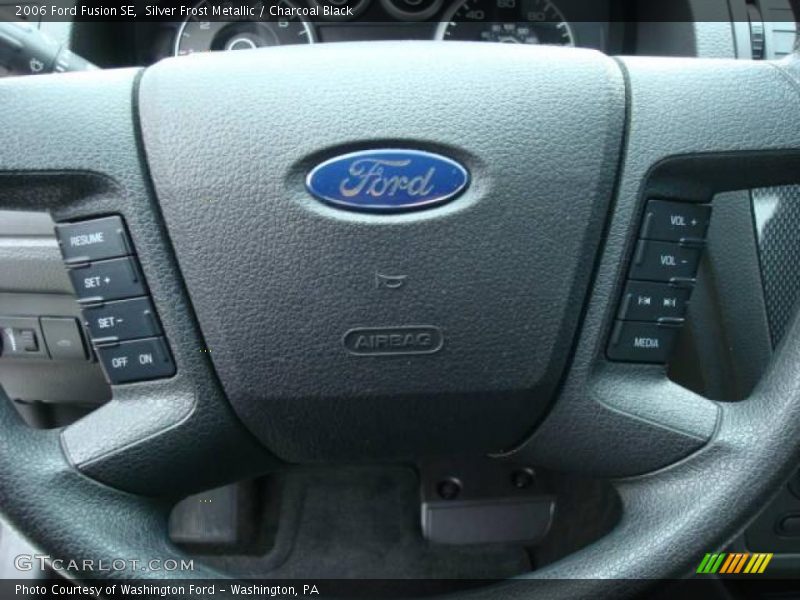 Silver Frost Metallic / Charcoal Black 2006 Ford Fusion SE