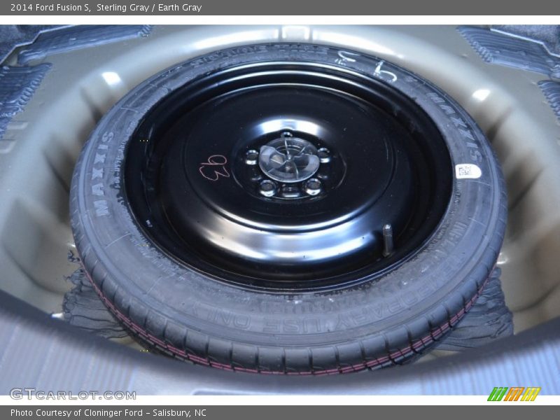 Sterling Gray / Earth Gray 2014 Ford Fusion S