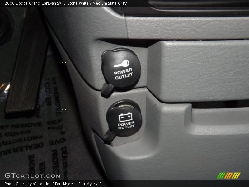 Stone White / Medium Slate Gray 2006 Dodge Grand Caravan SXT