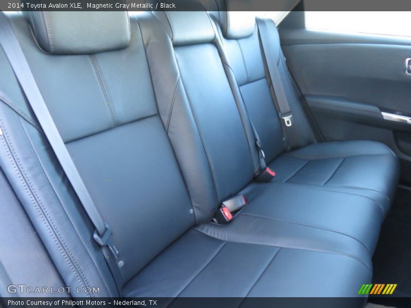 Magnetic Gray Metallic / Black 2014 Toyota Avalon XLE