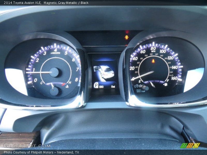 Magnetic Gray Metallic / Black 2014 Toyota Avalon XLE
