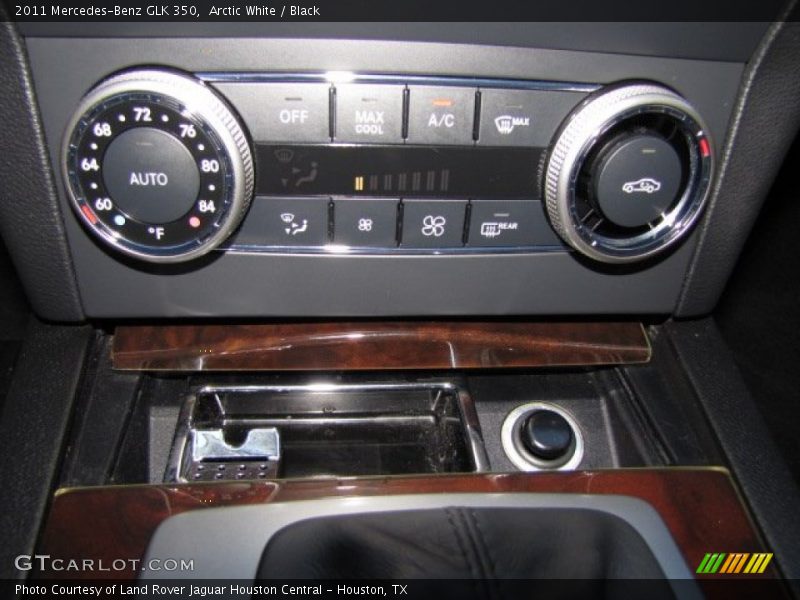 Arctic White / Black 2011 Mercedes-Benz GLK 350