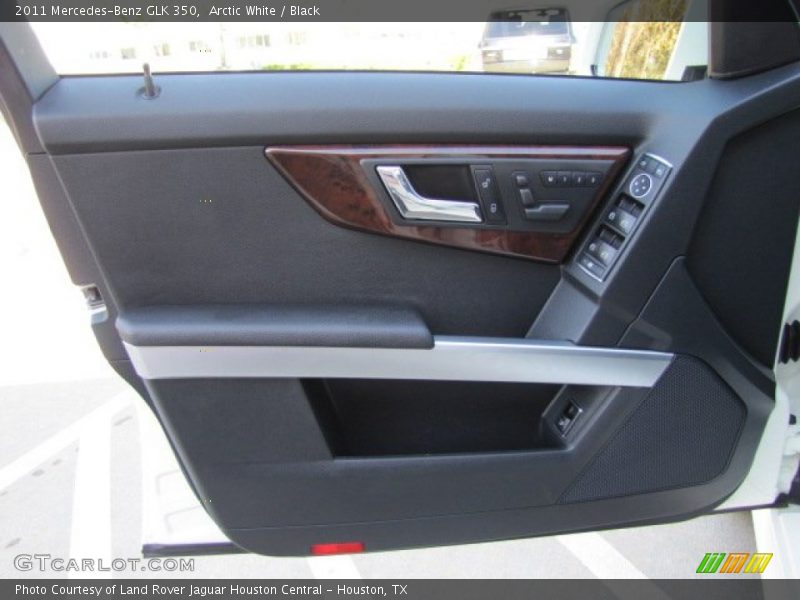 Arctic White / Black 2011 Mercedes-Benz GLK 350