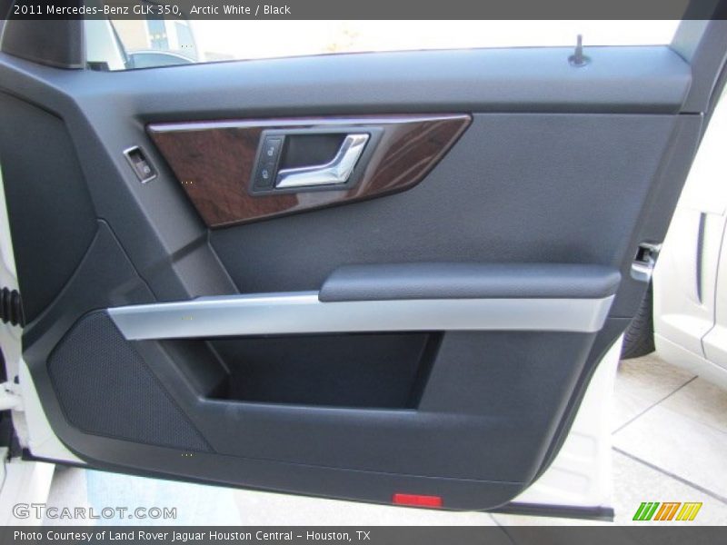 Arctic White / Black 2011 Mercedes-Benz GLK 350