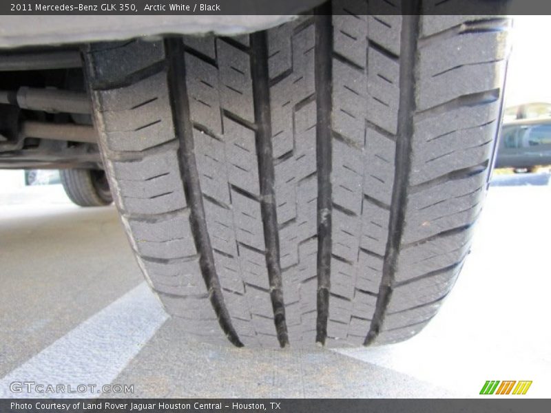 Arctic White / Black 2011 Mercedes-Benz GLK 350