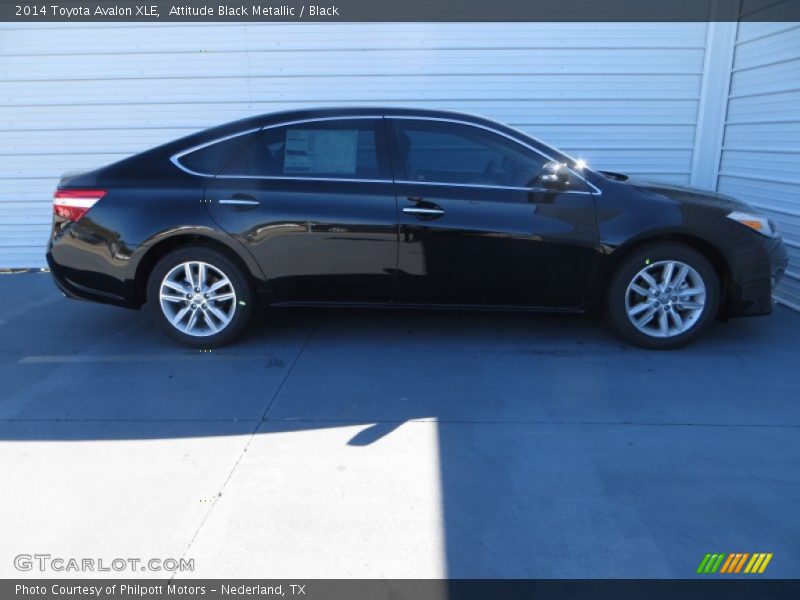 Attitude Black Metallic / Black 2014 Toyota Avalon XLE