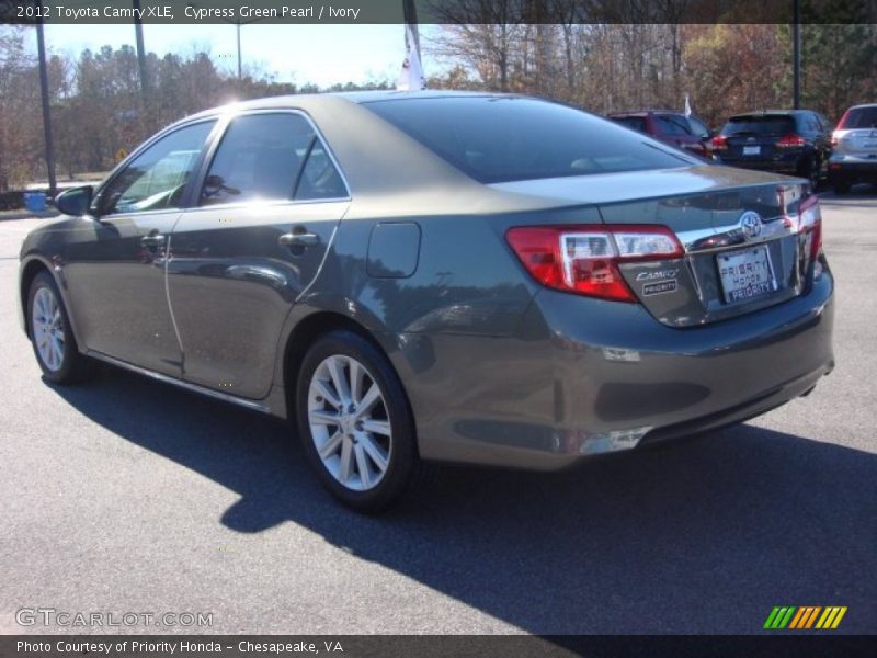 Cypress Green Pearl / Ivory 2012 Toyota Camry XLE