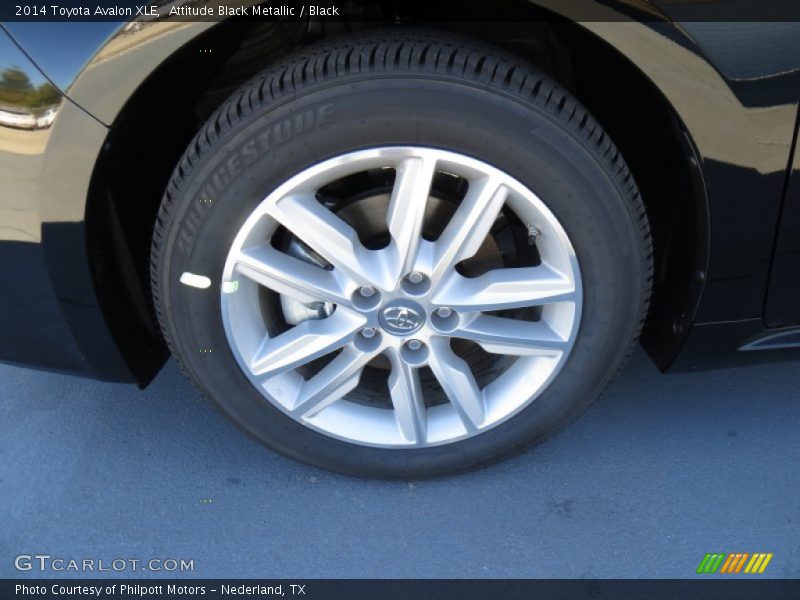 Attitude Black Metallic / Black 2014 Toyota Avalon XLE