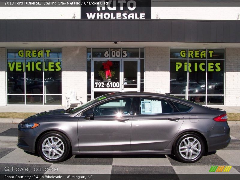 Sterling Gray Metallic / Charcoal Black 2013 Ford Fusion SE